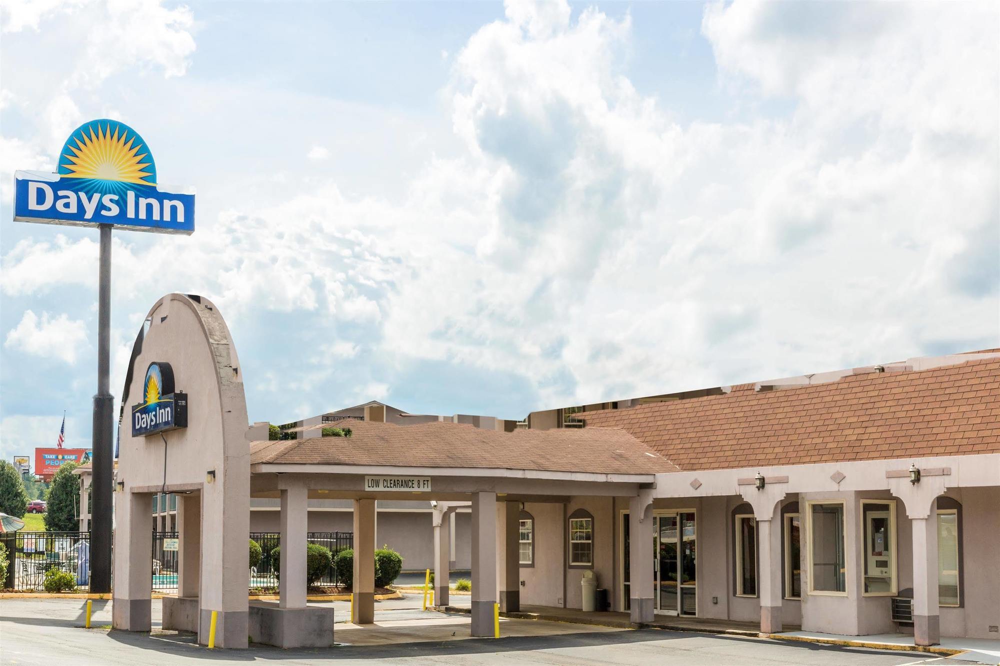 Days Inn By Wyndham Statesville Kültér fotó